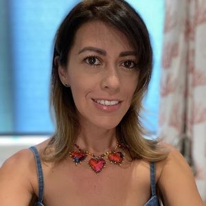 Meet your Posher, Indira